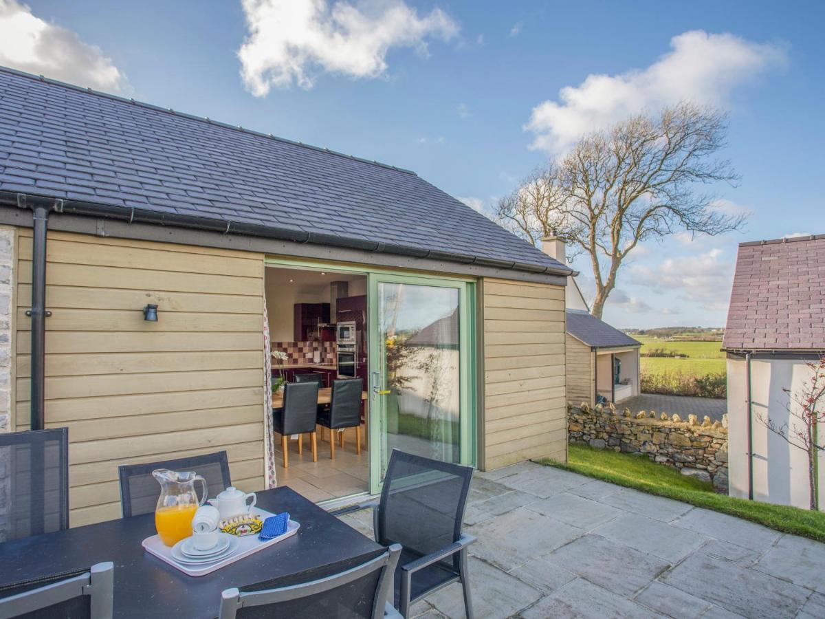 Mynydd Parys Villa Gaerwen Exteriör bild